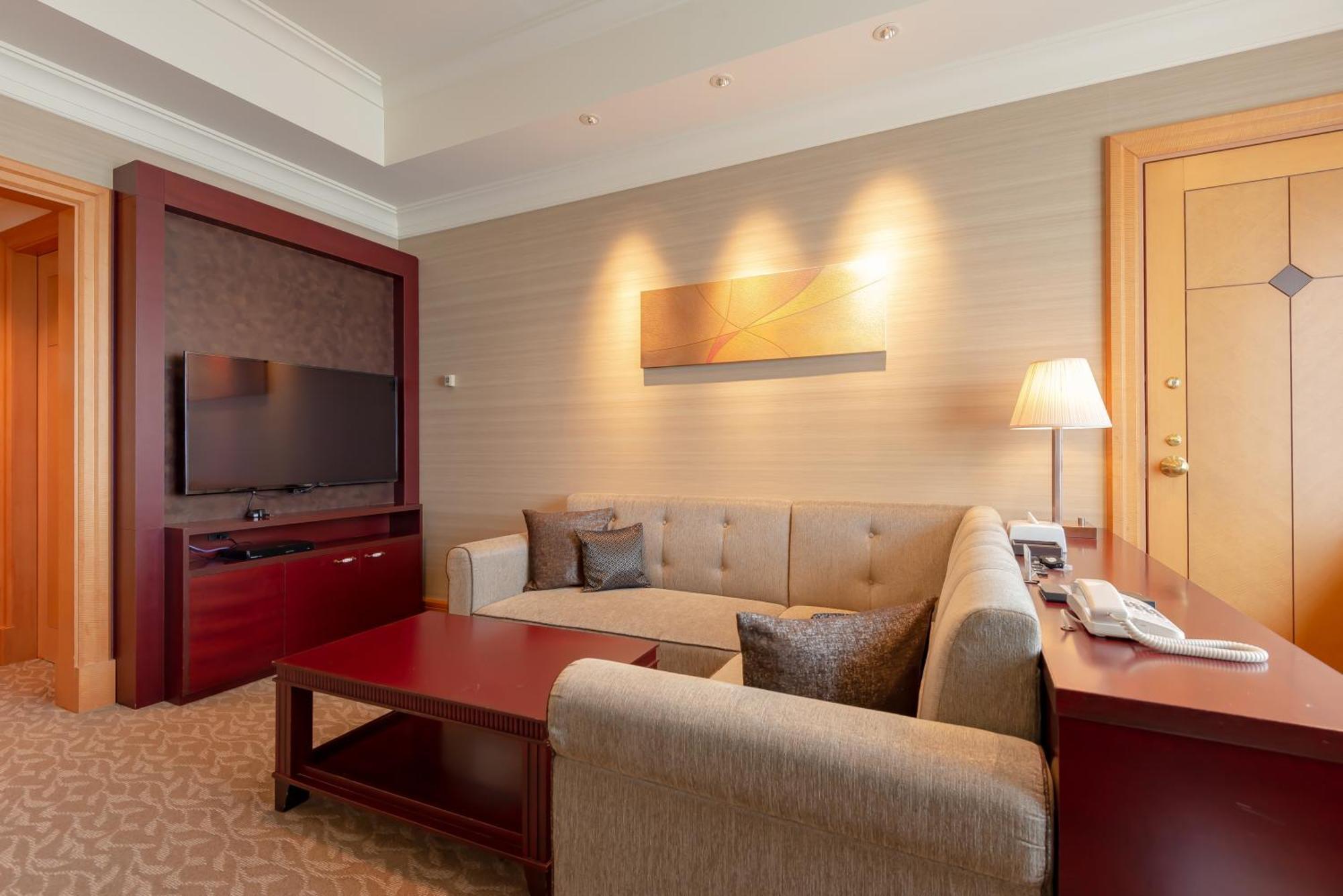 Hotel Okura Fukuoka Fukuoka  Exteriör bild